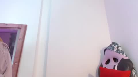 melody_mercy online show from 02/20/25, 06:46