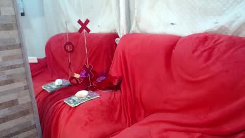 melody phillips online show from 02/19/25, 01:40