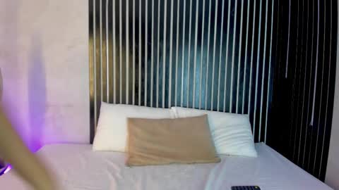 melody phillips online show from 03/03/26, 05:13