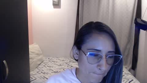 Snapshot of melody_sofia1 chatting on 12/07/24, 03:36 Melody online show from 12/07/24, 03:36
