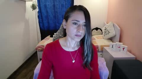 Snapshot of melody_sofia1 chatting on 12/15/24, 07:21 Melody online show from 12/15/24, 07:21