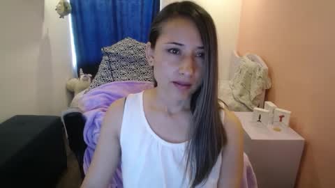 Snapshot of melody_sofia1 chatting on 01/09/25, 09:16 Melody online show from 01/09/25, 09:16