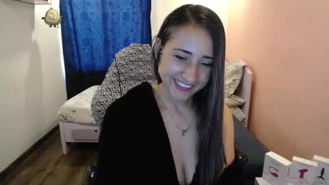 Snapshot of melody_sofia1 chatting on 02/27/25, 09:04 Melody online show from 02/27/25, 09:04