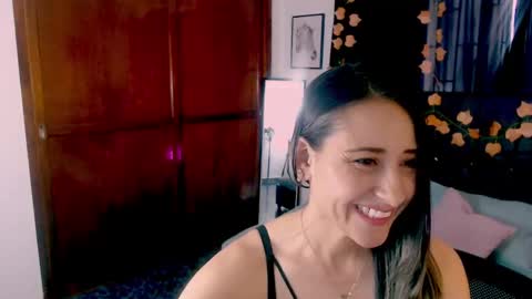 Snapshot of melody_sofia1 chatting on 09/16/25, 08:54 Melody online show from 09/16/25, 08:54