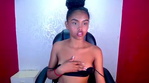 Snapshot of melody_stan chatting on 12/10/24, 05:11 I AM MELODY online show from 12/10/24, 05:11