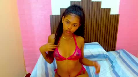 Snapshot of melody_stan chatting on 02/07/25, 03:19 I AM MELODY online show from 02/07/25, 03:19