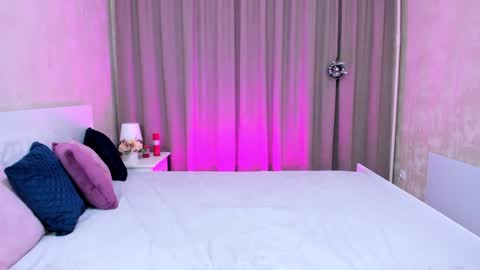 Melody online show from 12/22/24, 09:44