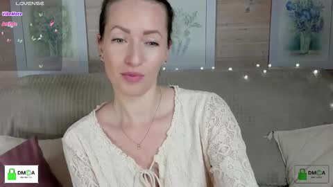 Melody My schedule this week  Wednesday Thursday Sunday online show from 10/26/25, 03:29