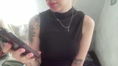 Melodie Sweet online show from 02/14/26, 09:06