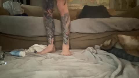 melt13 online show from 02/15/25, 08:33