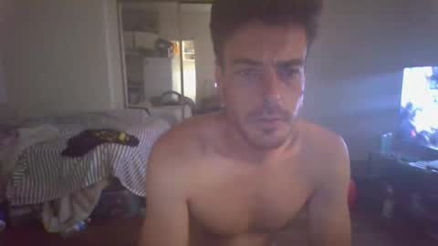 Snapshot of melting4u chatting on 04/19/26, 04:23 melting4u online show from 04/19/26, 04:23