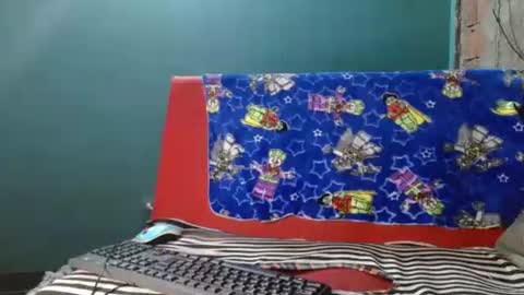 mely tomson online show from 01/12/26, 07:46