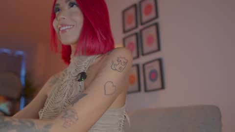 Snapshot of melytaylor_ chatting on 07/17/26, 10:14 Melissa online show from 07/17/26, 10:14