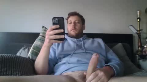 Snapshot of memo20cm chatting on 01/09/25, 04:28 memo20cm online show from 01/09/25, 04:28