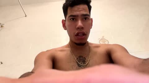 memolesta13 online show from 01/06/25, 02:26