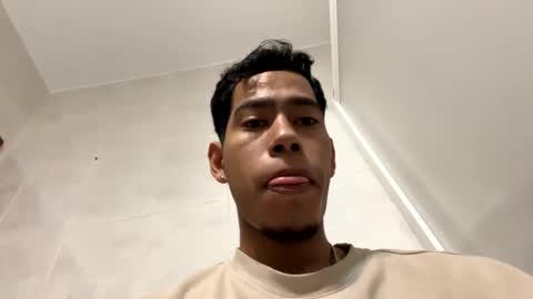 memolesta13 online show from 01/29/25, 12:24