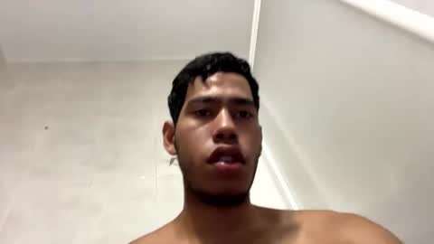 memolesta13 online show from 02/09/25, 02:50