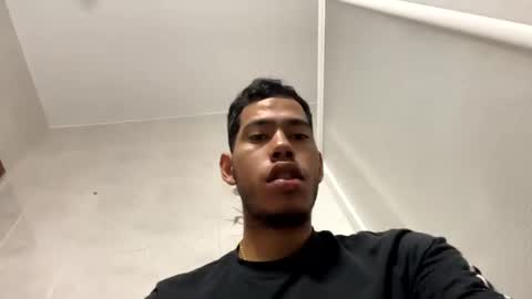 memolesta13 online show from 03/02/25, 12:22