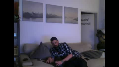 Snapshot of menace2dennis chatting on 05/14/26, 06:26 Dennis2Menace online show from 05/14/26, 06:26