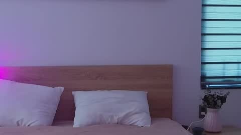 Mencialo online show from 04/25/26, 03:31