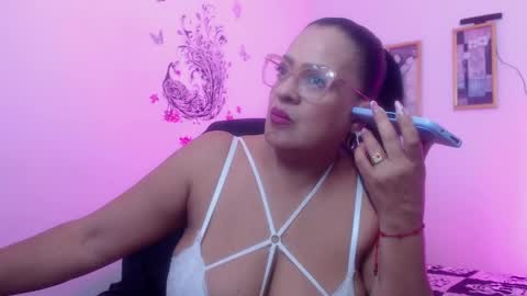 Snapshot of menfismuller1 chatting on 01/09/25, 04:06 menfismuller online show from 01/09/25, 04:06