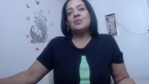 Snapshot of menfismuller1 chatting on 01/25/25, 08:31 menfismuller online show from 01/25/25, 08:31