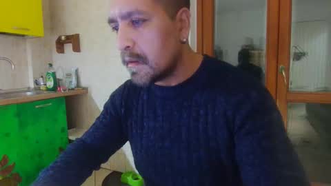 menformen1929 online show from 12/15/25, 12:26