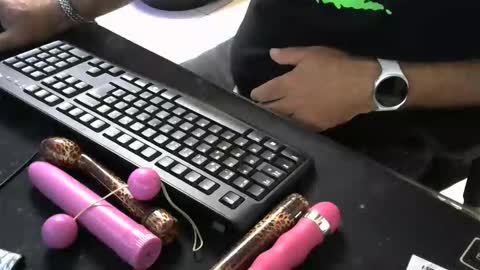 mentosgum online show from 04/15/26, 07:58