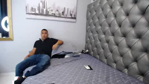 Tony and David online show from 03/18/26, 02:26