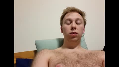 meow732 online show from 12/20/25, 01:23