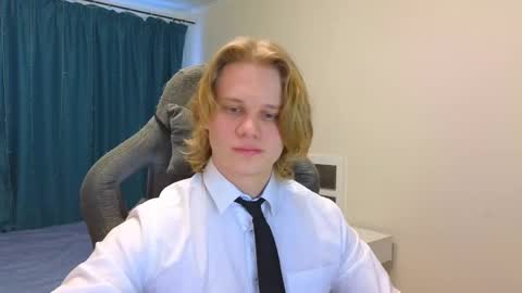 Mickey online show from 03/06/25, 03:35