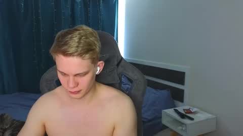 Mickey online show from 03/17/26, 08:06