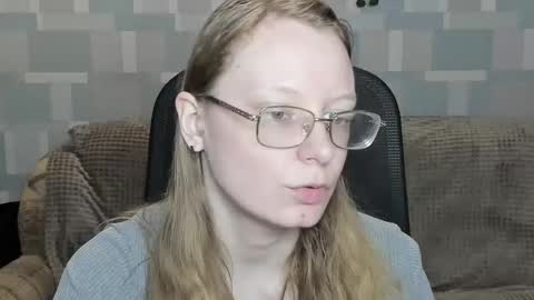 meowcr online show from 11/30/25, 01:04