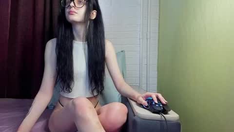 meowli online show from 02/20/25, 01:46