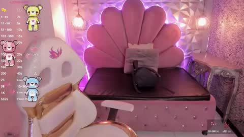    online show from 03/11/25, 07:14