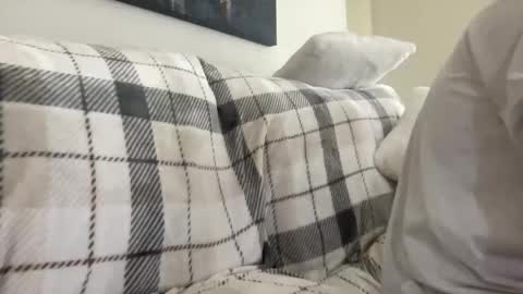 Mercedes190d online show from 02/15/26, 02:03