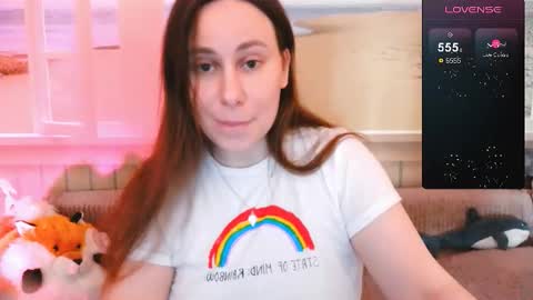 Cutie online show from 11/10/25, 01:26