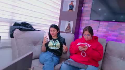 meredith_spencer online show from 06/17/26, 02:40