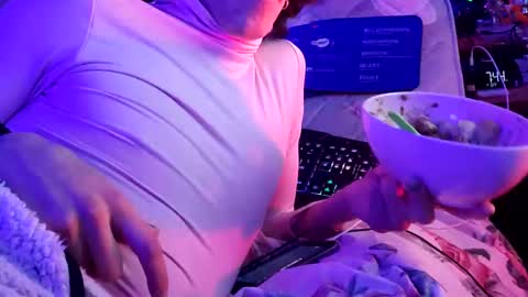 Snapshot of merelyalover chatting on 02/11/25, 03:50 gurlnips online show from 02/11/25, 03:50