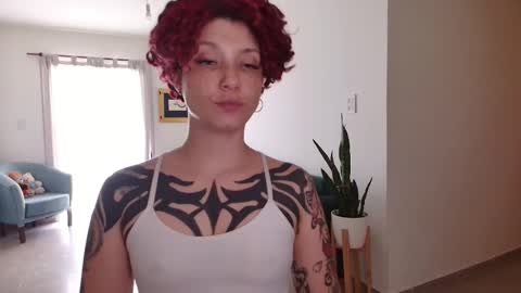 Miss Freckles online show from 11/13/25, 07:57