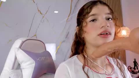 meridacute_ online show from 10/23/25, 09:57