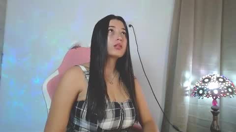 Snapshot of meridastonex chatting on 01/14/25, 11:48 Merida online show from 01/14/25, 11:48