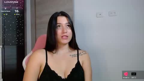 Snapshot of meridastonex chatting on 02/07/25, 12:20 Merida online show from 02/07/25, 12:20