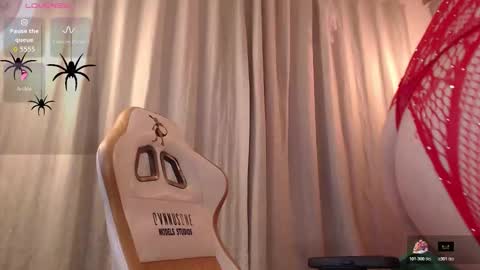 meriiiidaa online show from 10/22/25, 03:51