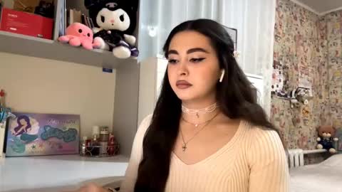 Enni online show from 11/12/25, 04:18