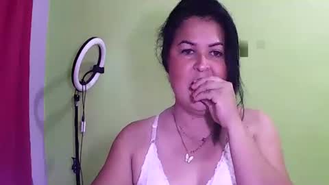 merlis0x online show from 11/07/25, 01:16