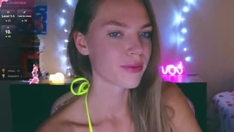 Susan online show from 11/29/25, 04:21