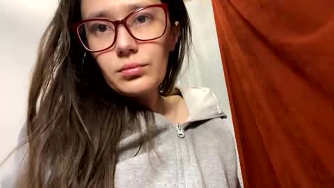 Snapshot of mesmerizing_hypn0_goddess chatting on 10/07/25, 03:14 Jessica online show from 10/07/25, 03:14