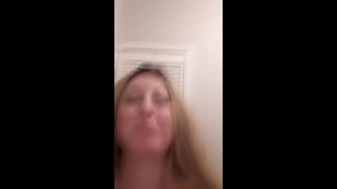 Snapshot of messalinaforli chatting on 04/27/26, 10:02 Messalina Forli online show from 04/27/26, 10:02