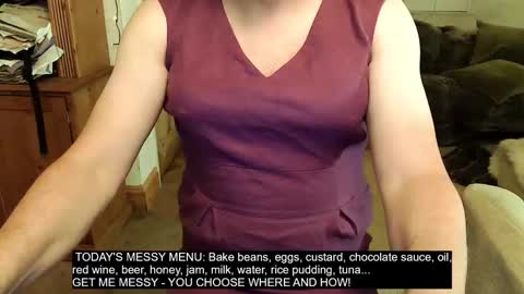 messyxdresser online show from 10/13/25, 07:25